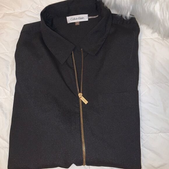 Calvin Klein Casual Top - Picture 4 of 6